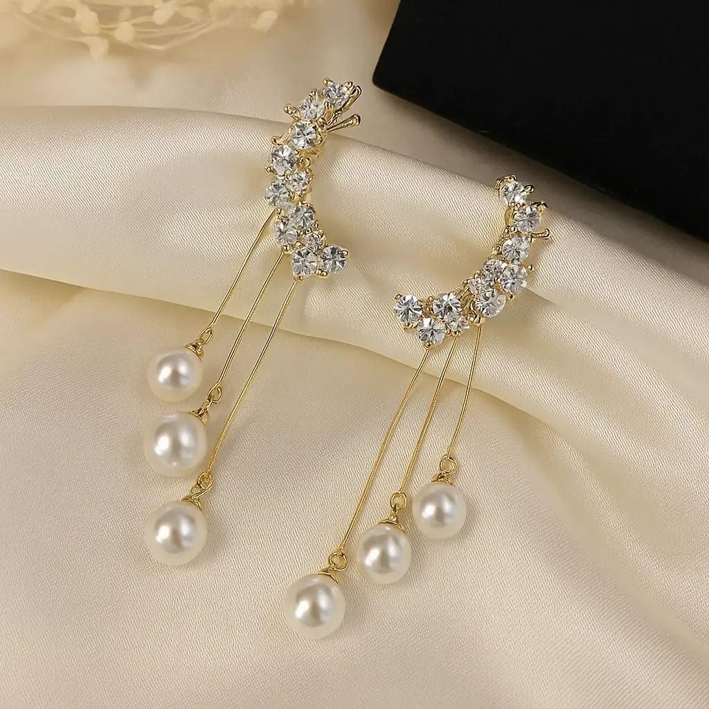 Elegant Gold Ear Cuffs with Pearls.webp