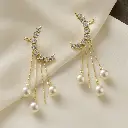 Dazzling Gold Ear Cuffs with Pearls.webp