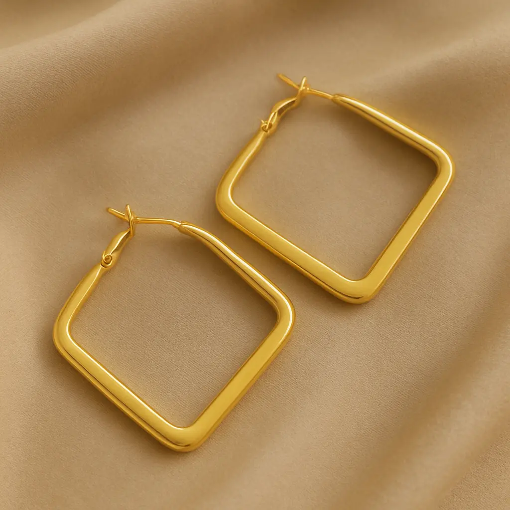 Minimalist Gold Hoop Earrings.webp