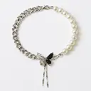 Elegante Collana con Farfalla.webp