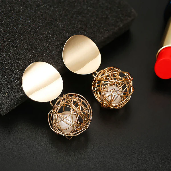 [AT17] Artistic Gold Wire Cage & Faux Pearl Drop Earrings