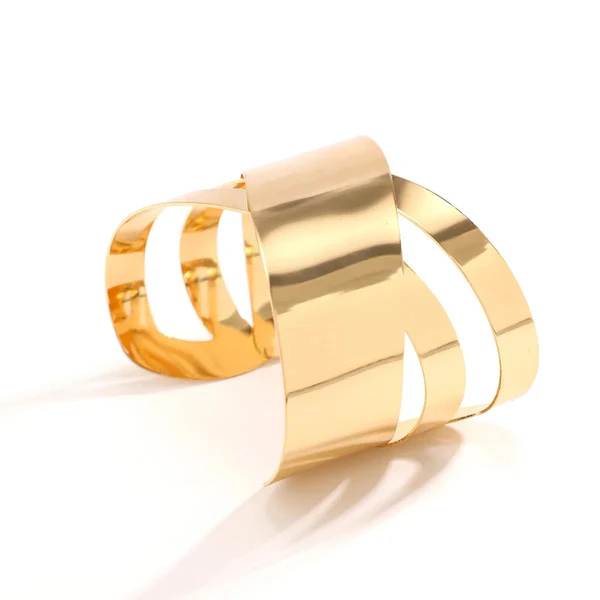 [AT39] Bold Gold Plated Interlocking Ribbon Cuff - Artistic Statement Bracelet