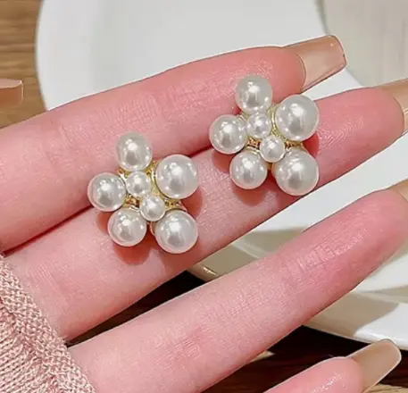 [KE17] Timeless Multi-Pearl Blossom Stud Earrings - Bridal & Everyday