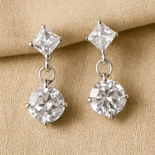 [SKU13] Minimal Diamond-Look Drop Earrings